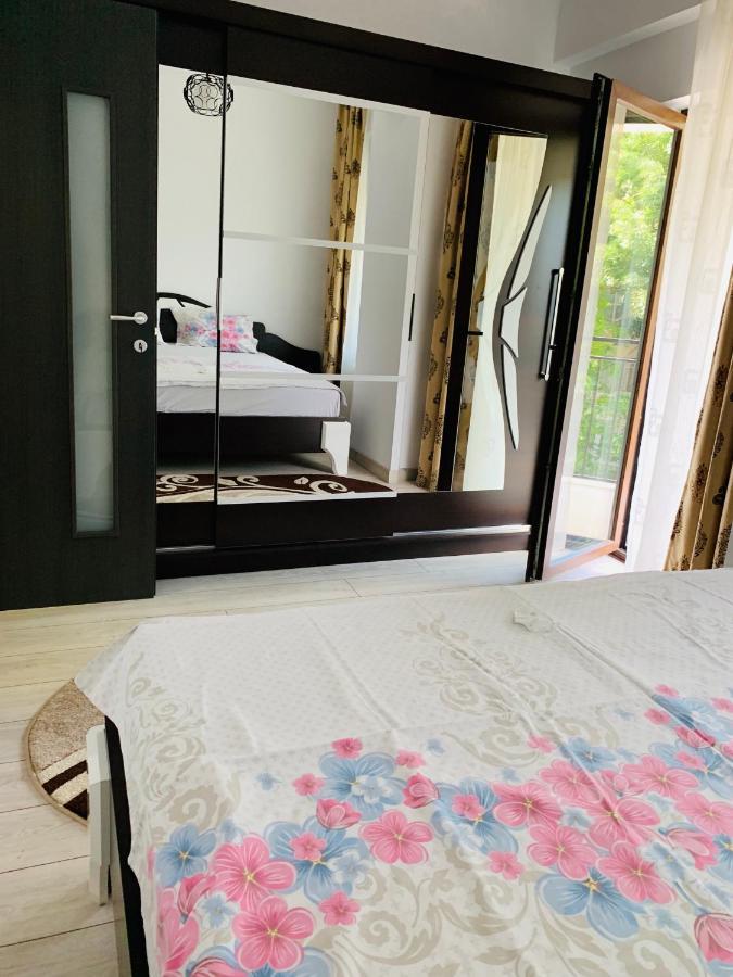 Bridge Tower Residence Iasi Ngoại thất bức ảnh