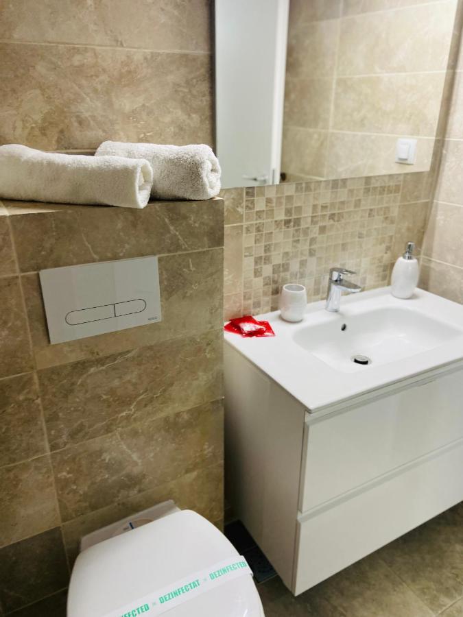 Bridge Tower Residence Iasi Ngoại thất bức ảnh